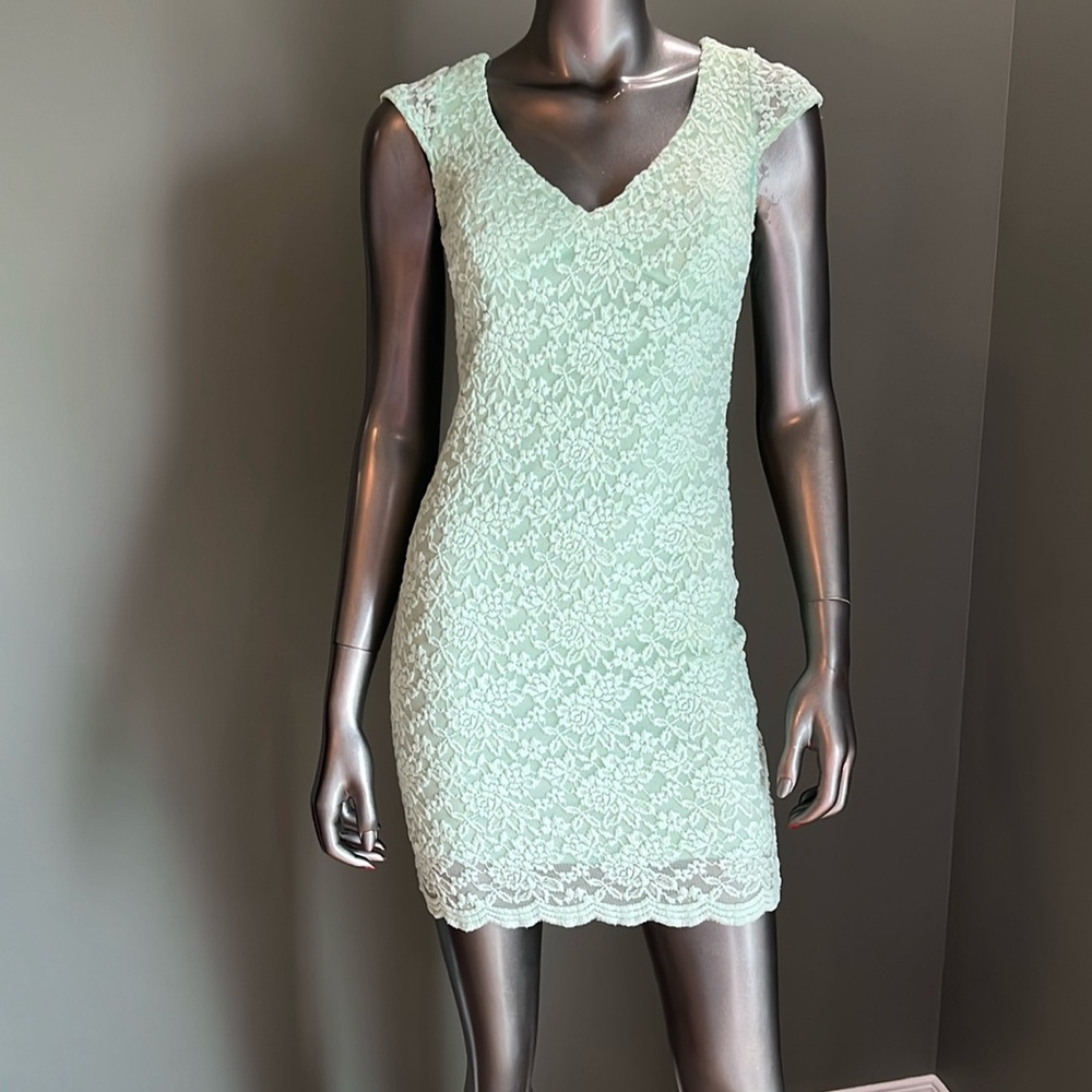 5th Culture Light Green Dress Size S